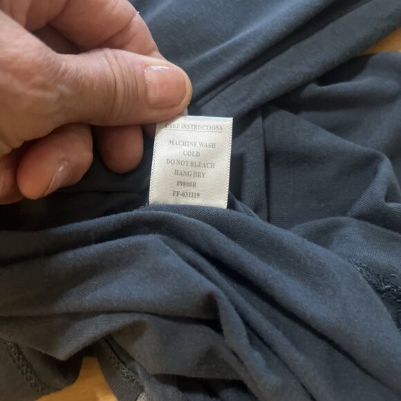 Free Fly Men’s Shirt Sz XL BlueLong Sleeve Performance Bamboo Blend Lightweight - Picture 7 of 8